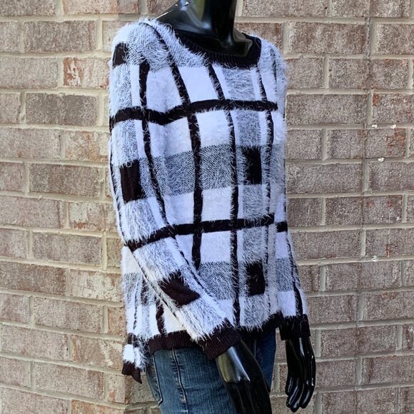 Lauren Michelle Long Sleeve Eyelash Round Neckline Sweater Sz M - Picture 4 of 11